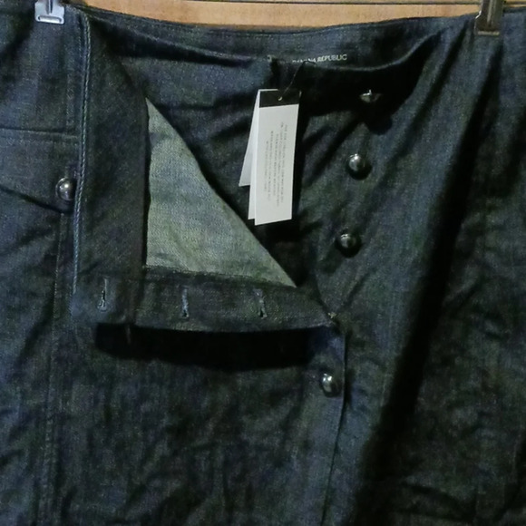 NWT Banana Republic Denim skirt - Picture 5 of 6